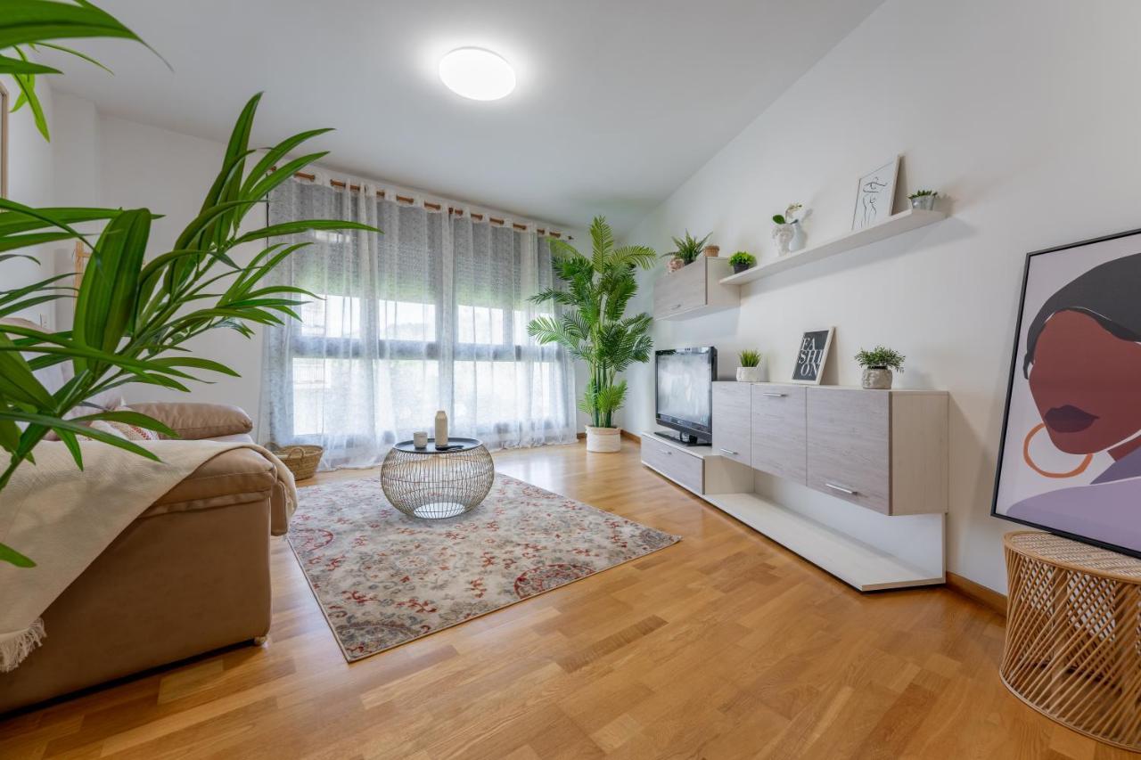 Apartamento Fonderiviere Caldas De Reis Exterior foto