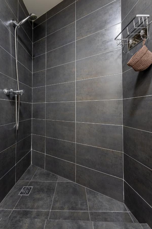 Apartamento Fonderiviere Caldas De Reis Exterior foto
