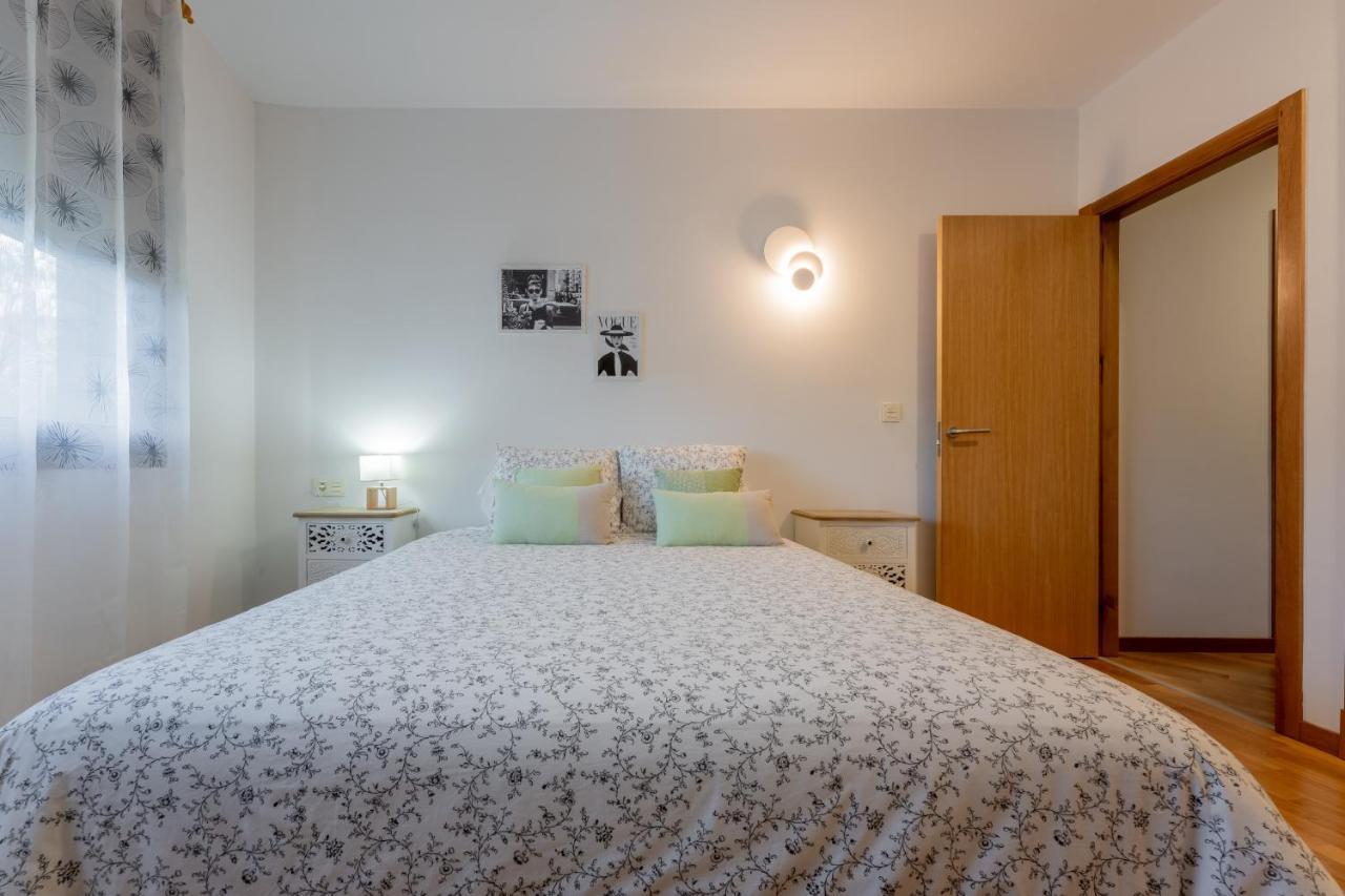 Apartamento Fonderiviere Caldas De Reis Exterior foto