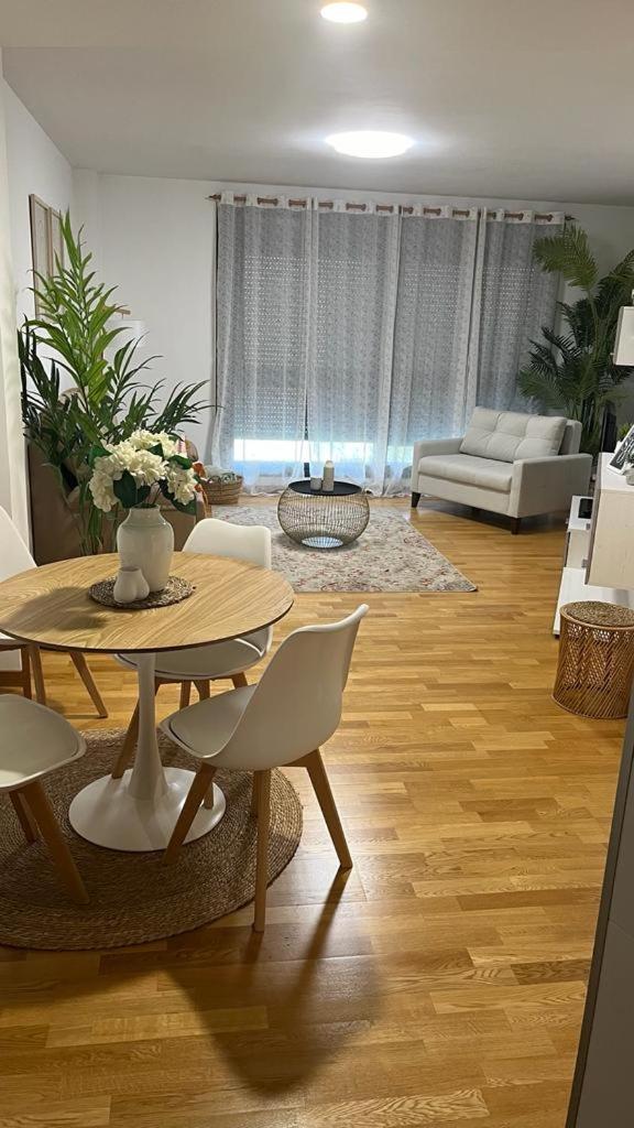 Apartamento Fonderiviere Caldas De Reis Exterior foto