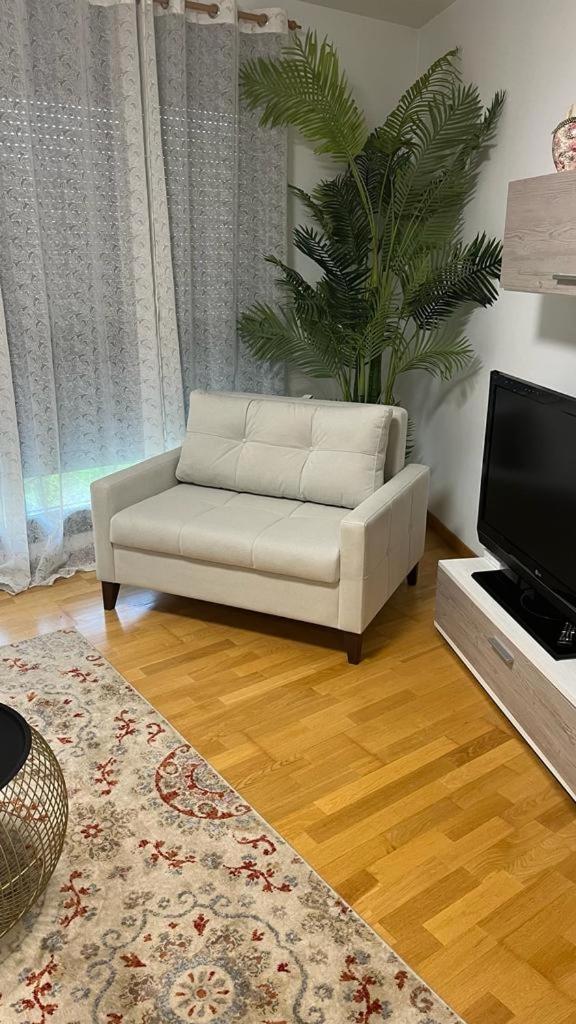 Apartamento Fonderiviere Caldas De Reis Exterior foto
